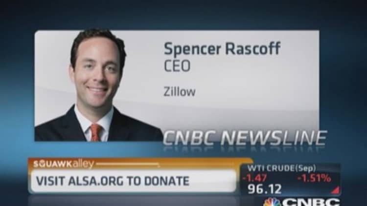 Zillow CEO accepts ice bucket challenge