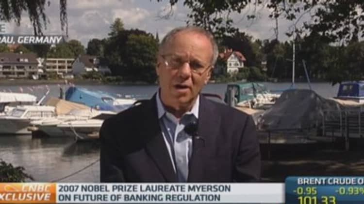 Nobel Prize Laureate on EU banking regulations