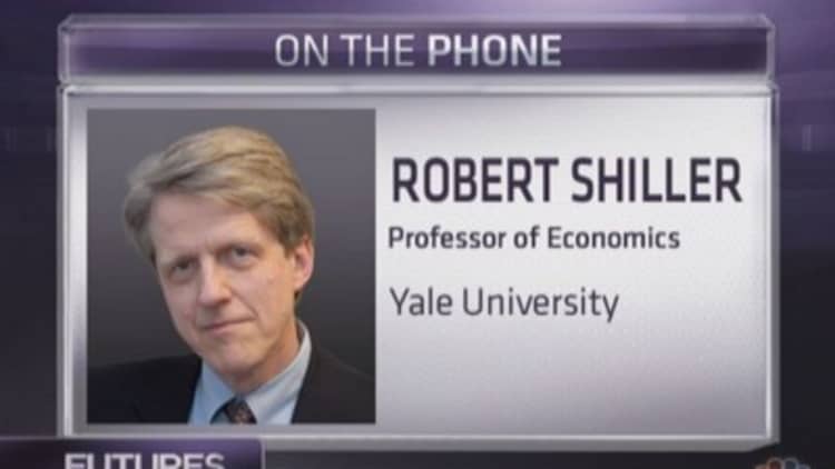 Robert Shiller: Stocks are in bubble conditions
