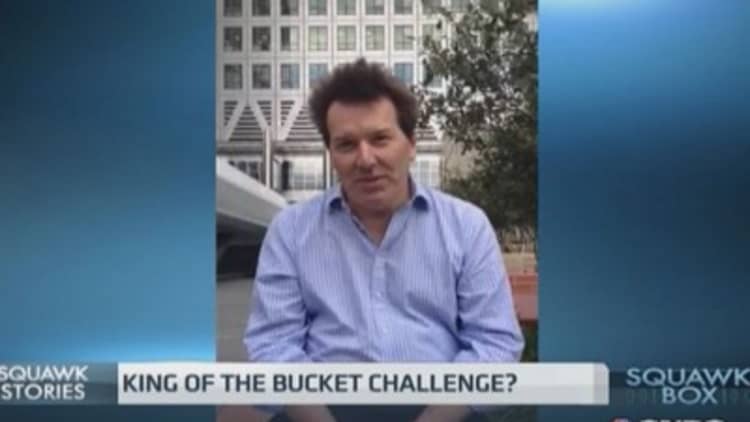Top HSBC economist takes the ice bucket challenge