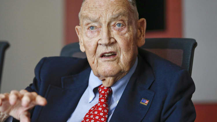 Legendary investor Jack Bogle weighs in on the record rally