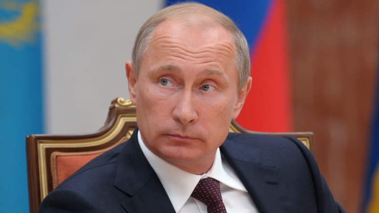 Pres. Obama: Putin damaging Russian economy