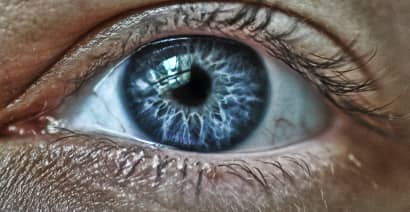 Bionic eye helps blind to see