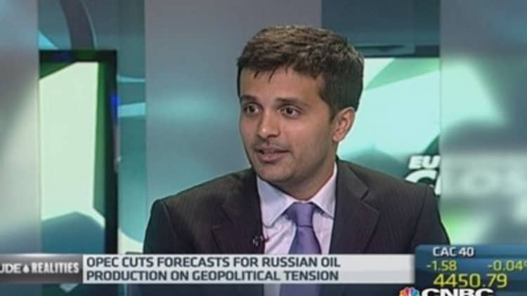 OPEC slashes global oil demand forecast
