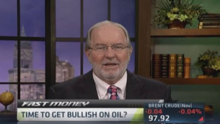 Gartman: Quietly bullish on crude oil