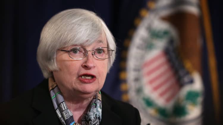 Fed will move mid-2015: Doll