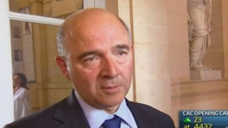 French government survives socialist MP revolt