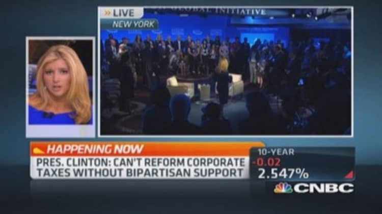 Pres. Clinton advocates for corporate tax reform