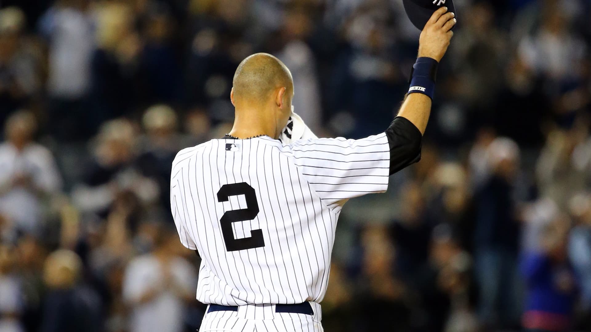Derek Jeter's No. 2, Last of Yankees' Single Digits, to Be Retired