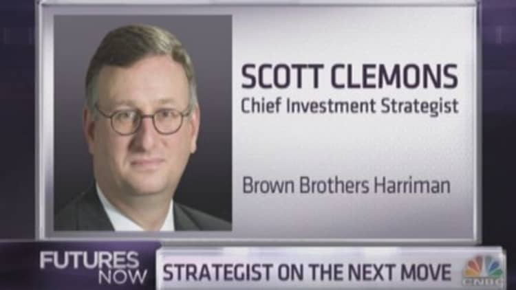 I'm 'nervous' about stocks: Strategist 
