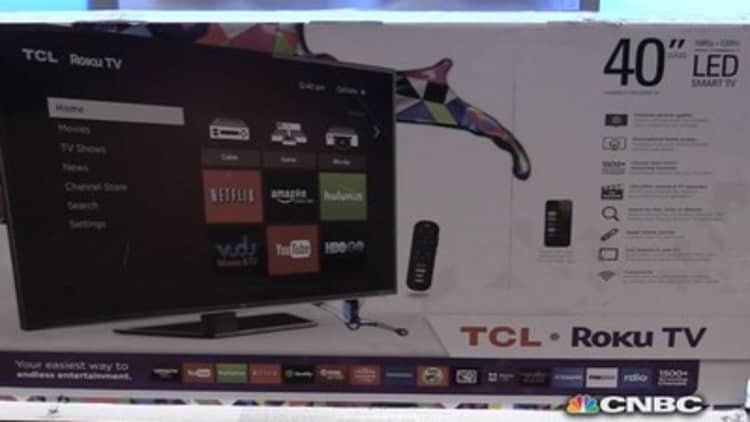 TCL Roku TV unboxing: First impressions 