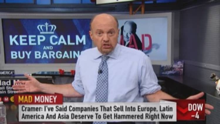Cramer: Panic doesn't pay