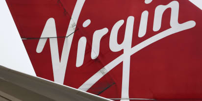 Virgin Atlantic to buy 12 A350s