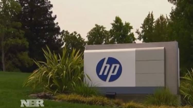 Hewlett-Packard set to split 