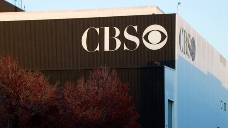 CBS, Viacom consider possible reunion