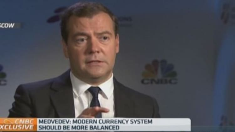 World needs six reserve currencies: Medvedev