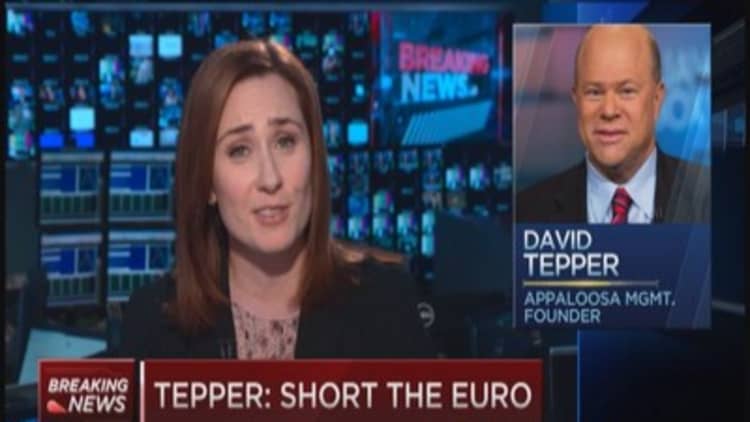 Tepper: Short the euro