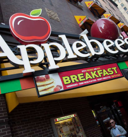 Applebee's owner Dine Brands wants to steal fast-food customers with its deals