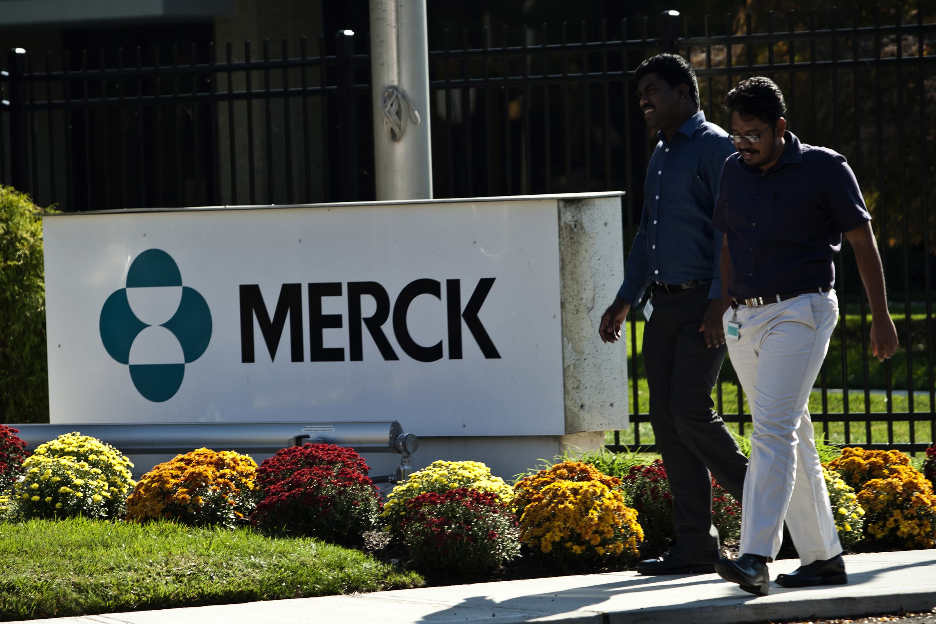 Merck terminates Covid vaccine program, citing inferior immune responses