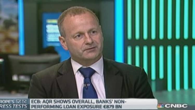 Bank tests 'as stressful as a walk in the park': Pro