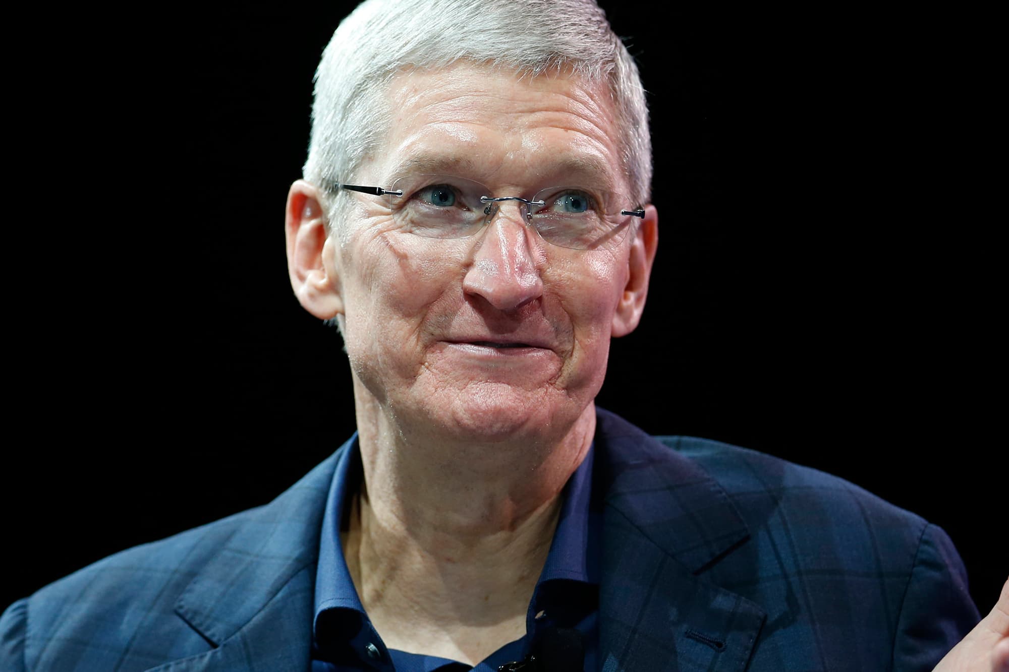 Apple CEO Tim Cook explains why he'd rather be the best ...