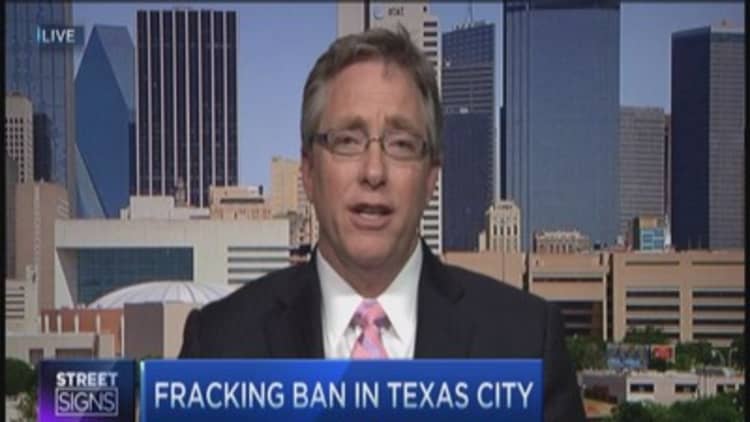 Frack fight in Texas town