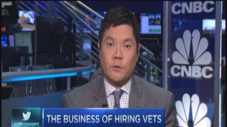 Hiring vets a virtuous cycle