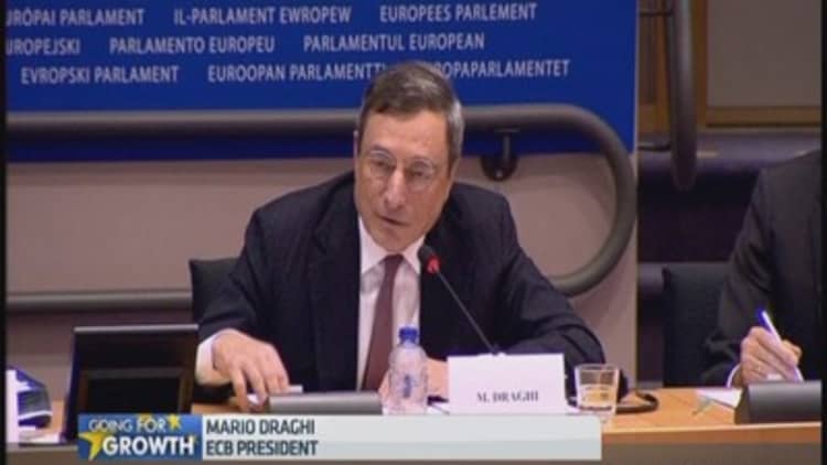Draghi: Govt bond purchases are possible