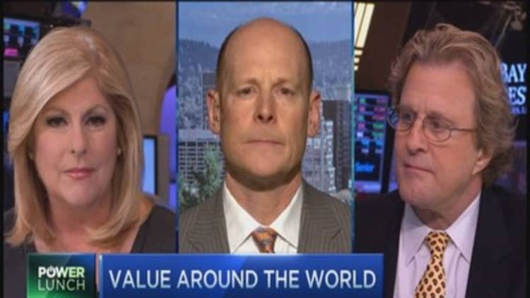 Two pros find global value