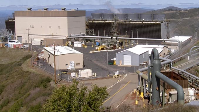 Reusable: Geothermal plant, Sonoma Plant at the Geysers