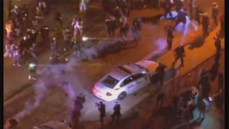 Violence erupts on streets of Ferguson