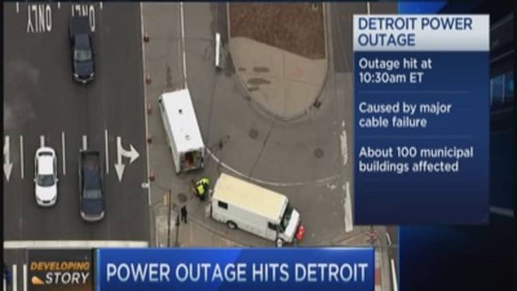 Widespread power outage in Detroit 