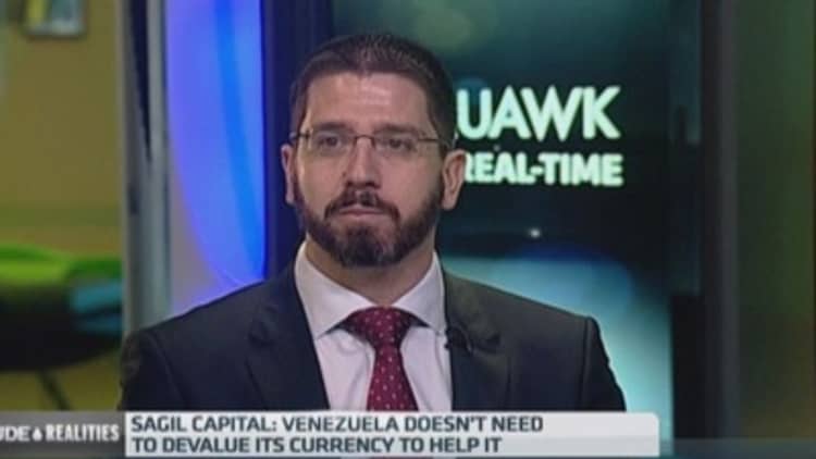 Venezuela facing $29B revenue hole from oil price: Pro