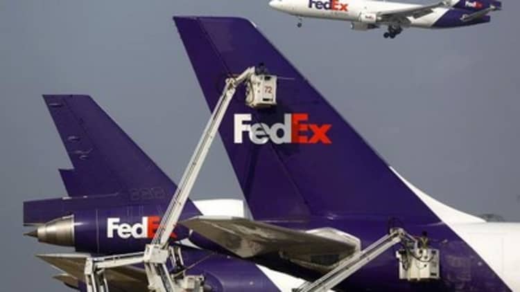 FedEx readies more than 600 aircraft