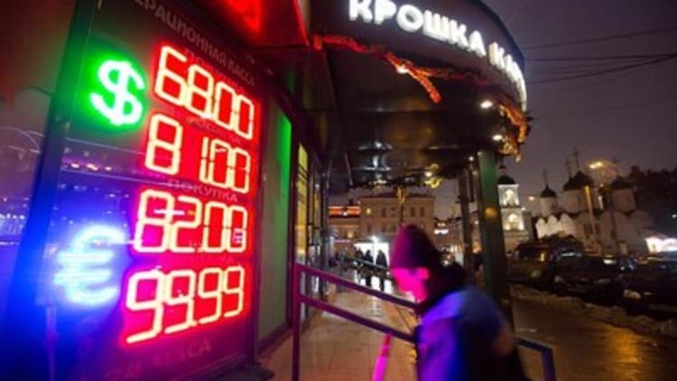 Ruble outside 'comfort zone': Russian FM
