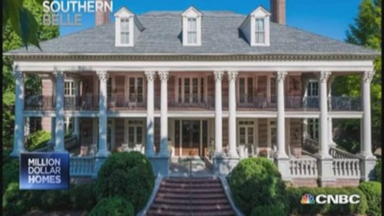 Multi-Million Dollar Homes: Southern Belle vs. Party Pad