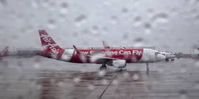 Short sellers put AirAsia in the crosshairs
