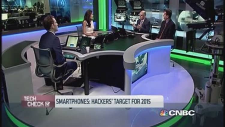 Smartphones: Hackers choice for 2015