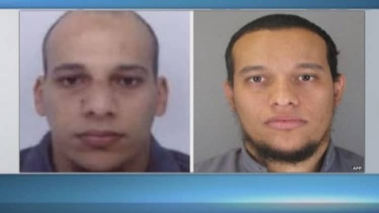 Manhunt on for Charlie Hebdo gunmen in France