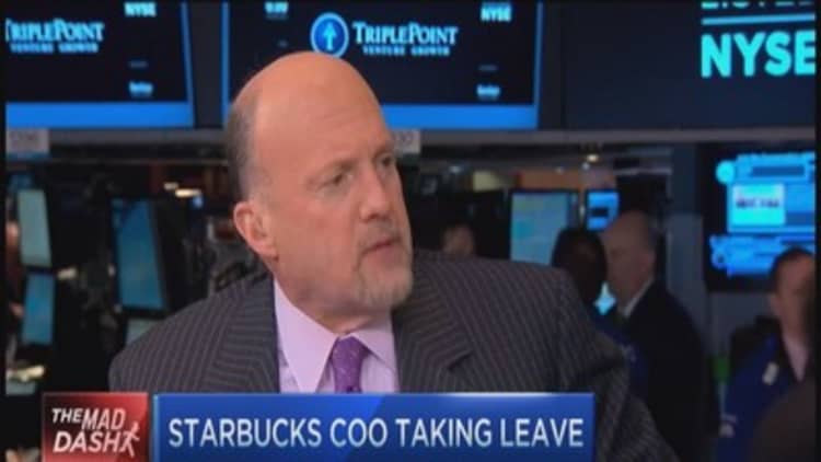 Cramer: Don't sell SBUX on COO move