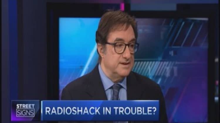 RadioShack has to file for bankruptcy protection: Cohen