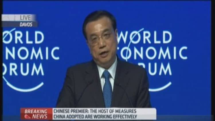 China Premier discusses economic reforms