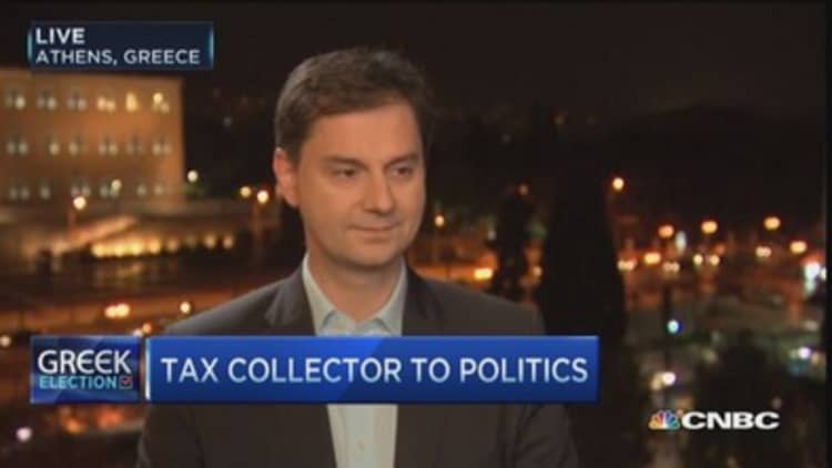 Greek tax collector takes up politics