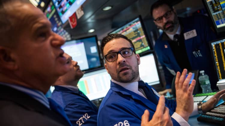 Wall Street braces for continued selloff
