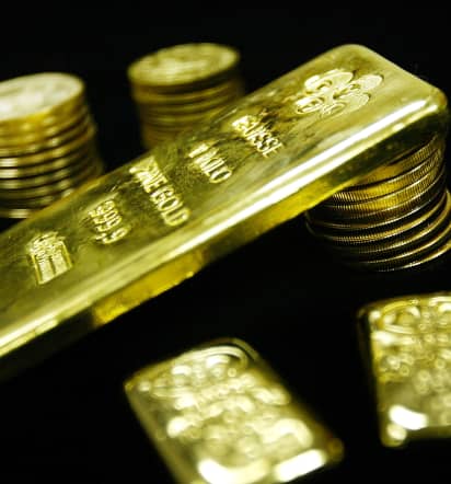 Gold heads for biggest weekly drop in six months