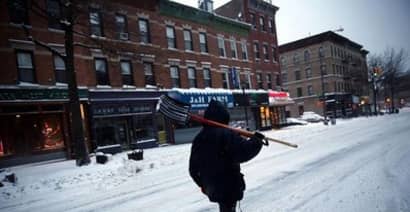 Snow sweeps across Northeast
