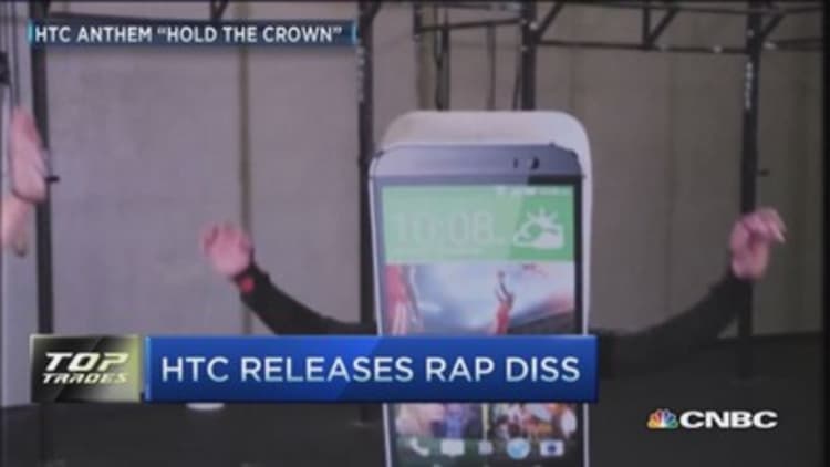 HTC releases rap attack on Apple, Samsung