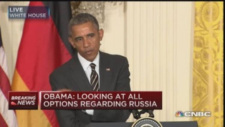 Obama: No decision on sending weapons to Ukraine