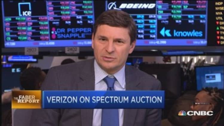 Faber Report: Verizon's spectrum plan