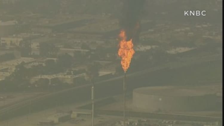 Explosion, fire at Exxon refinery in California